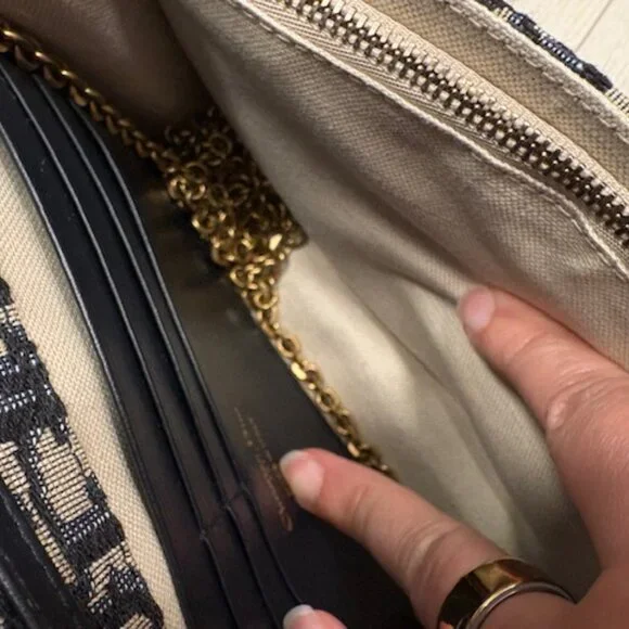 Christian Dior Bag - Picture 10 of 13